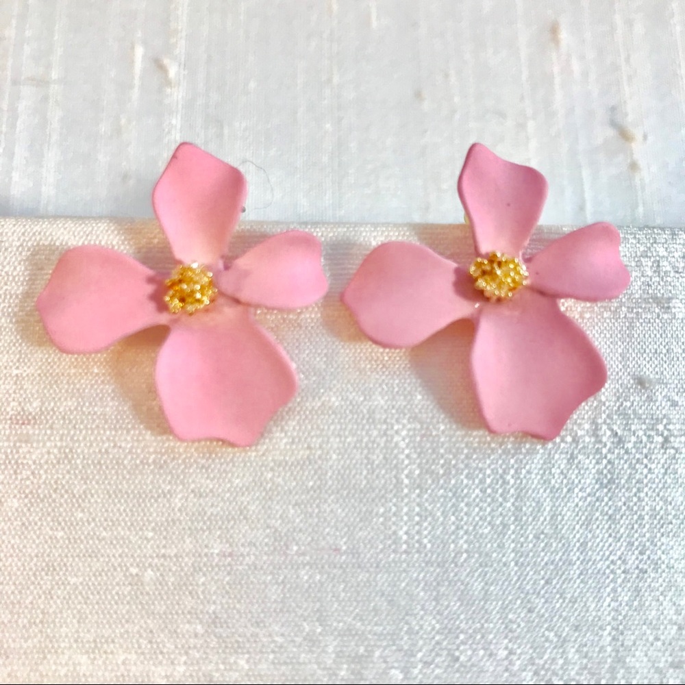 🌸Fun Floral Earrings - Pink🌸